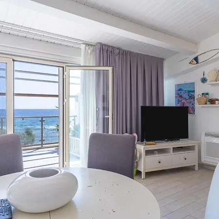 Elvi Vista Mare Apartment